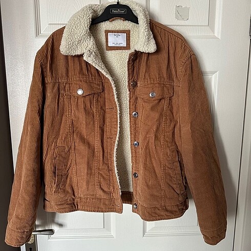 Bershka mont
