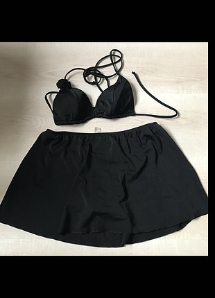 38 Beden Kom Siyah Bikini Takimi