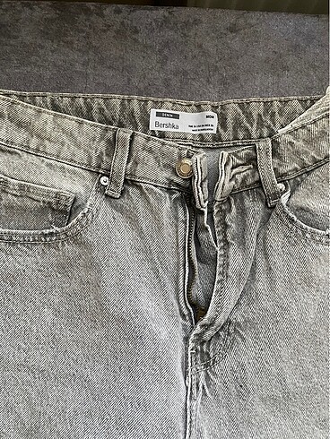 Bershka mom jean
