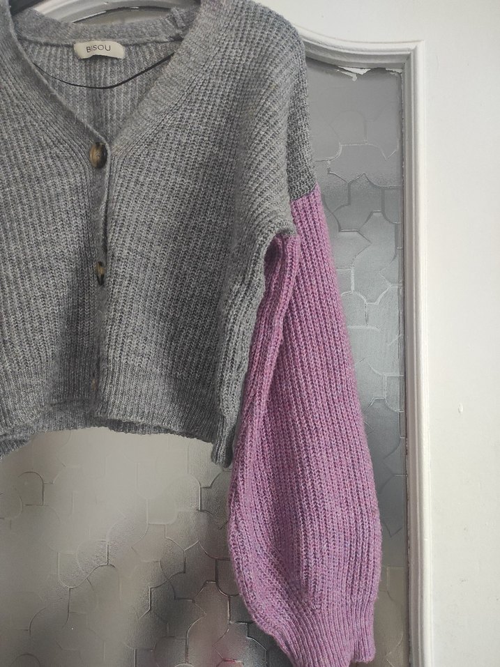 Rahat Kesim Gri Triko Hırka - Görsel 3