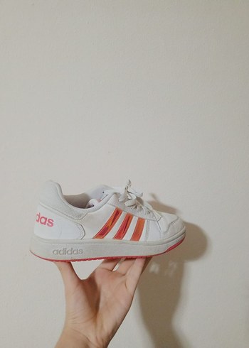 Çizgili Beyaz Kadın Spor Ayakkabı - Görsel 2