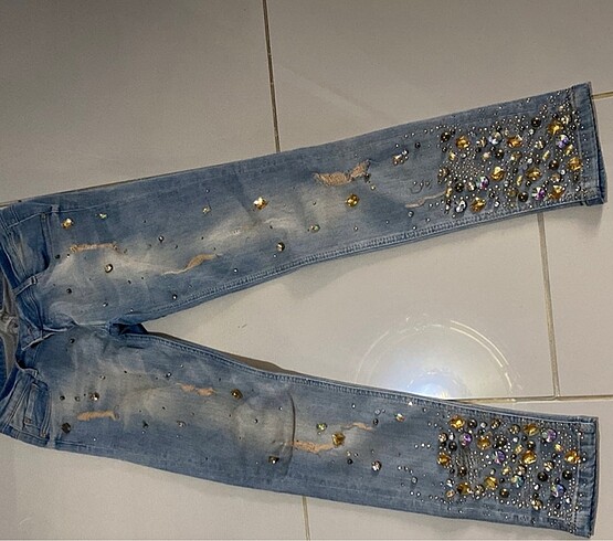 Taşlı şık jeans