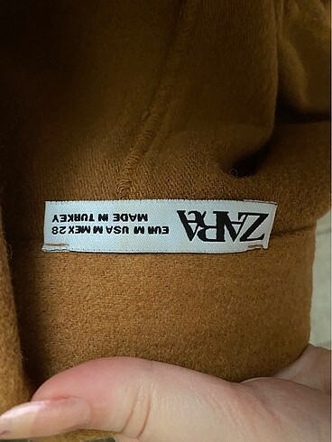 m Beden Zara İnce Kaban