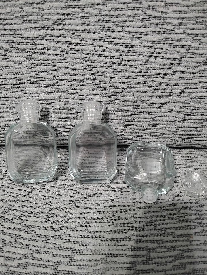 boş cam kolonya şisesi - Görsel 3