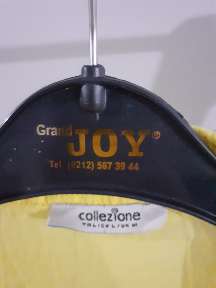 Sarı Gömlek - Görsel 4