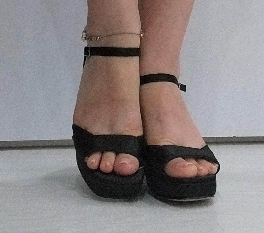 Siyah Platform Topuklu Sandalet - Görsel 2