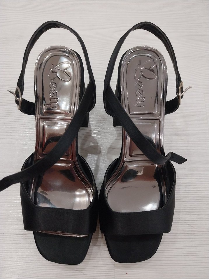 Siyah Platform Topuklu Sandalet - Görsel 3