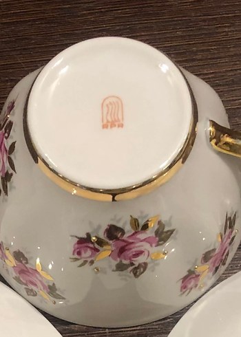 Porselen Gül Desenli İnce İşçilikli Trio - Görsel 4