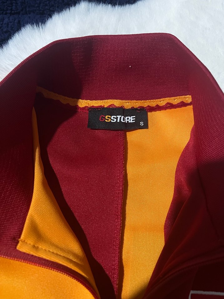 Galatasaray hırkası orijinal . - Görsel 2