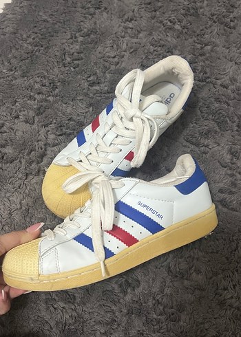 Beyaz Adidas Pastel Renkli Spor Ayakkabı - Görsel 2