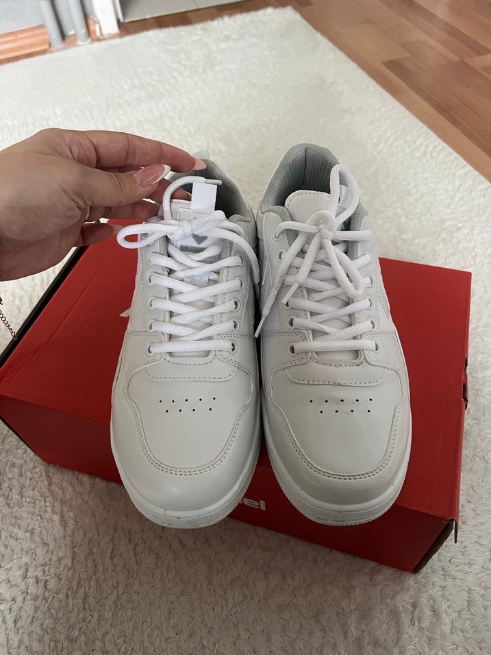 Beyaz Hummel Kadın Spor Ayakkabı - Görsel 2