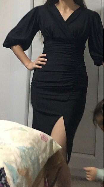 s Beden Yırtmaçlı büzgülü s beden elbise
