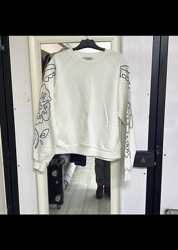 Beyaz Baskılı Kadın Sweatshirt - Görsel 2