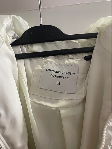 Beyaz Şişme Mont - Görsel 3