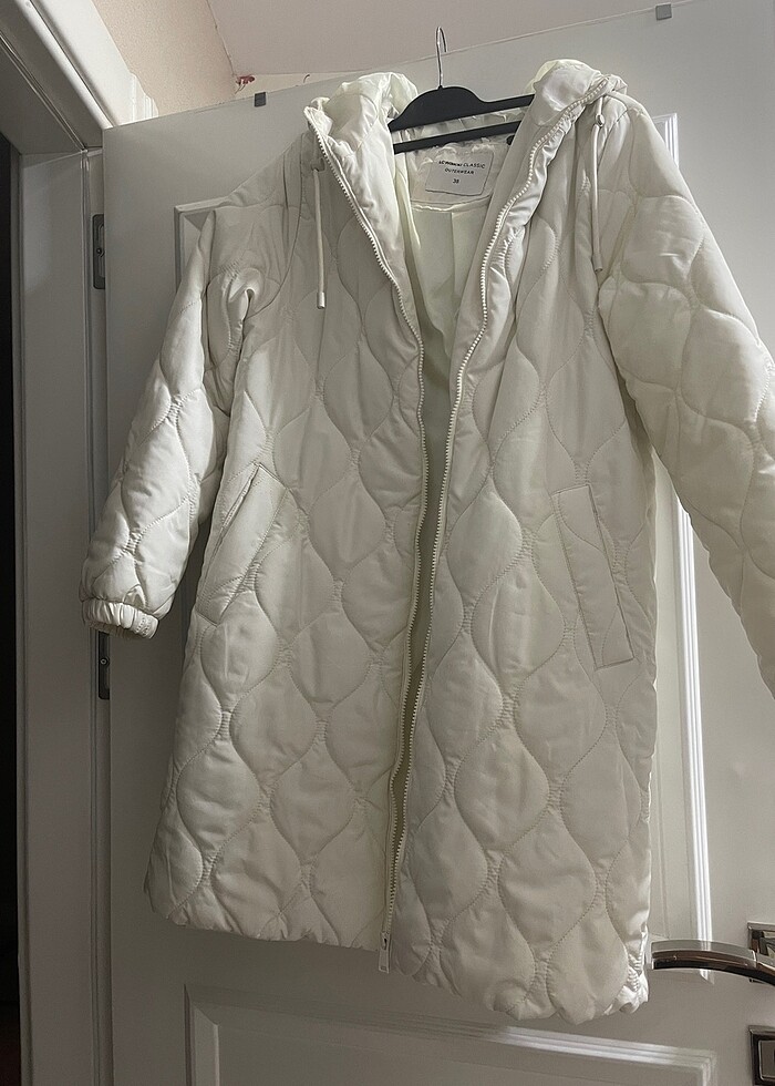 Beyaz Şişme Mont - Görsel 5