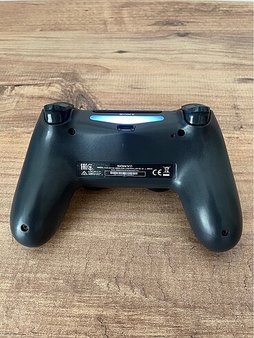 Beden Renk Sony Ps4 V2 Orijinal Kol Sıfır Gibi