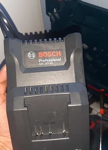 Bosch gal 18v40 sarz aleti sifir