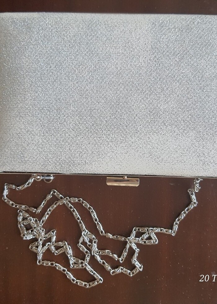 Beyaz, pırıltılı gece çantasi - Görsel 2