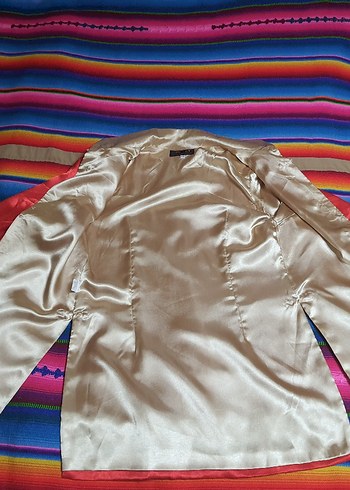 ÇİN malı İŞLEMELİ KIRMIZI CEKET - Görsel 5