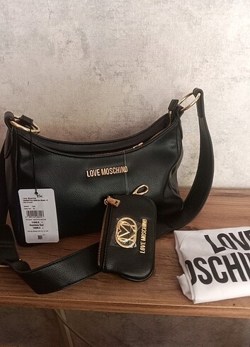 Love moschino çanta 