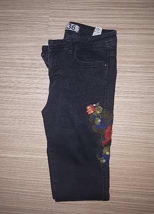 Çiçek Desenli Skinny Pantolon 