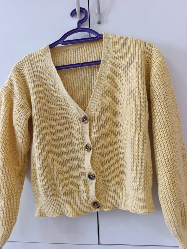 Sarı V Yaka Örgü Kadın Hırka - Görsel 2