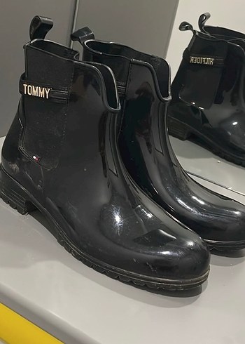Tommy Hilfiger yağmur botu