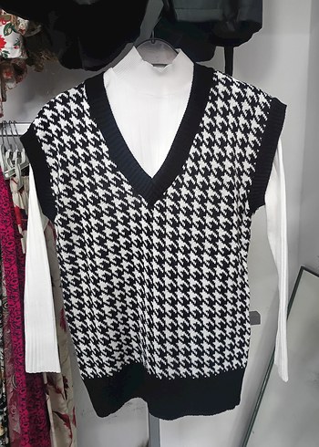 V Yaka Örgü Kadın Süveter - Görsel 4