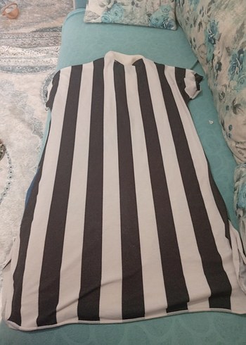 V Yaka mickey  Baskılı Tunik - Görsel 2