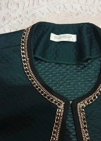 Zincir Detaylı Kısa Yeşil Kadın Blazer Ceket - Görsel 2