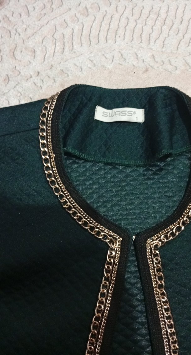 Zincir Detaylı Kısa Yeşil Kadın Blazer Ceket - Görsel 2