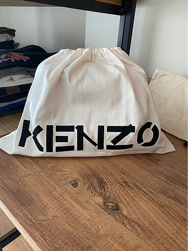  Beden çeşitli Renk Kenzo çanta
