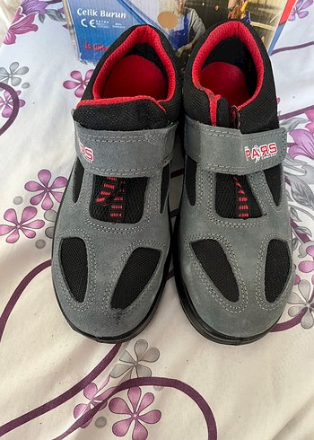 Gri ErkekSneakers Velcro Bantlı