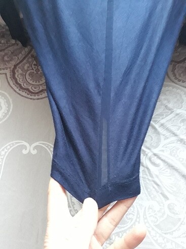 Sırt detaylı bluz - Görsel 10