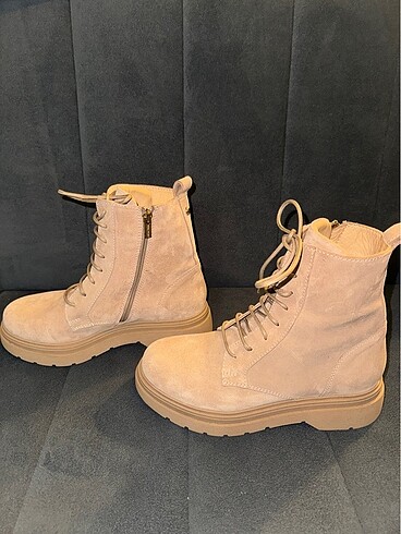 39 Beden Nine west bej bot