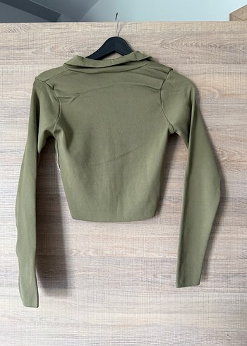 Düğmeli V Yakalı Kadın bluz - Görsel 2