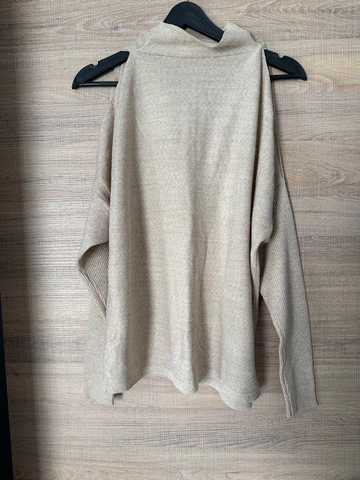 Bej omuz detaylı kazak - Görsel 2