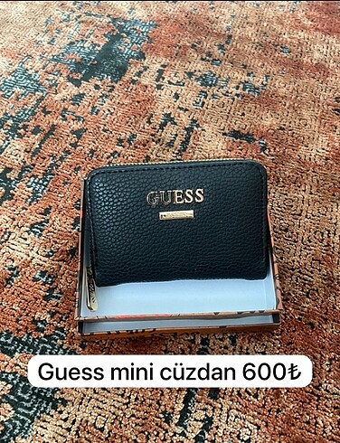 Guess Guess mini bayan cüzdan