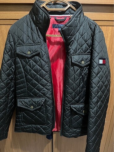 Tommy mont