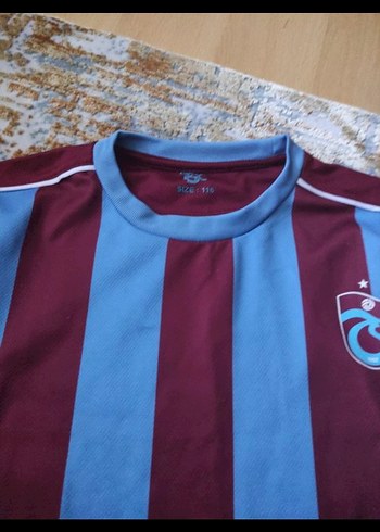 Bordo V Yaka Erkek cocuk  Spor Forması - Görsel 4