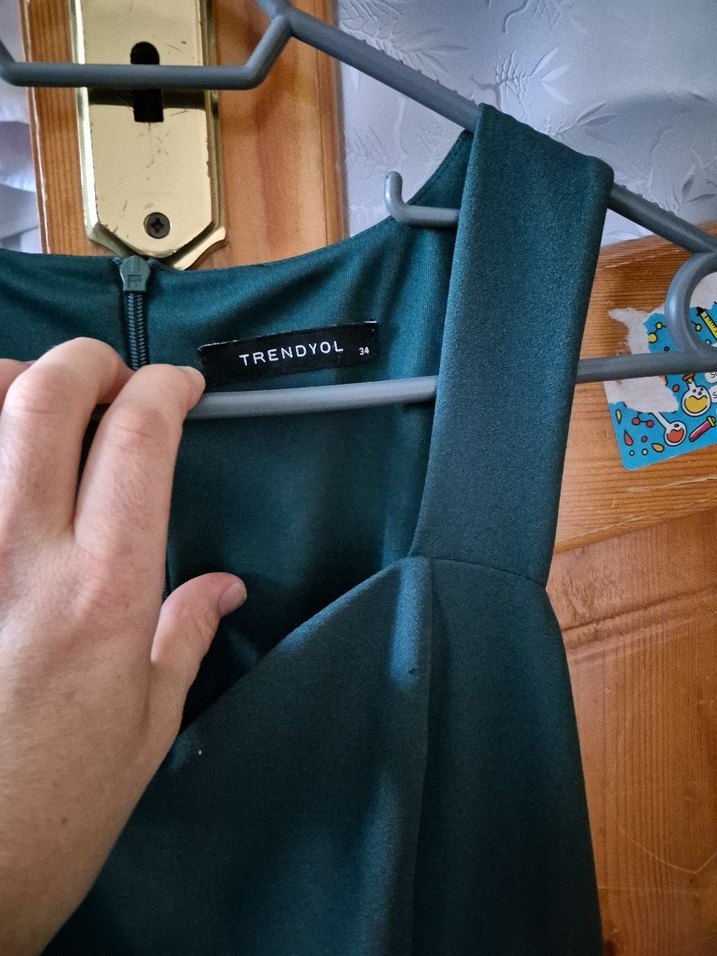 zümrüt  Yeşil kalp Yaka  midi  Abiye kalem  Elbise - Görsel 3