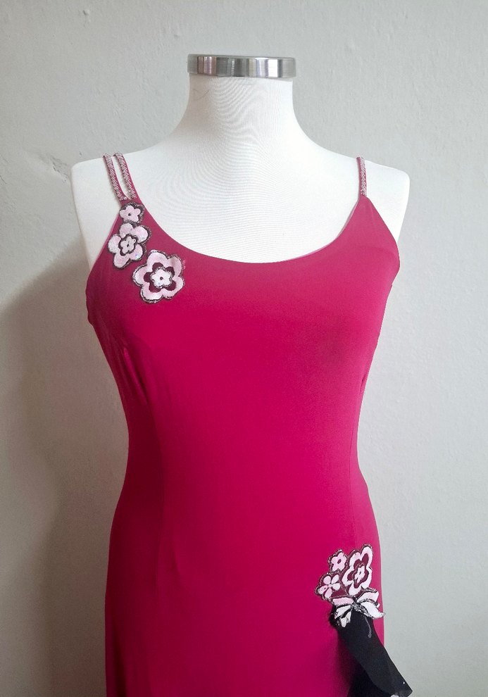 Şeker Pembe Nakışlı Straplez Uzun Gotik Elbise - Görsel 2