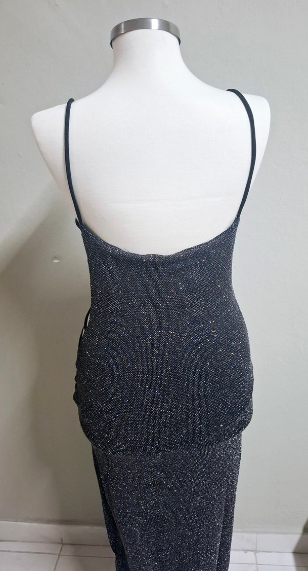 Payetli Uzun Gri Kadın Abiye Elbise - Görsel 3