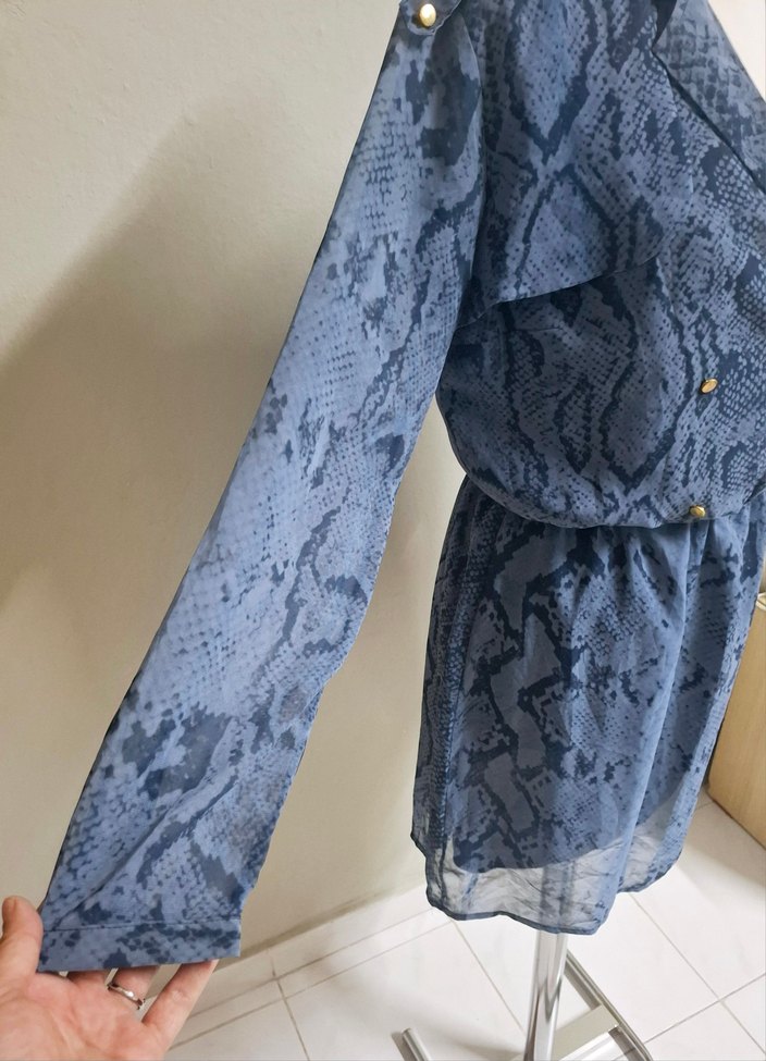 Desenli Mavi Şifon Kadın Elbise - Görsel 3