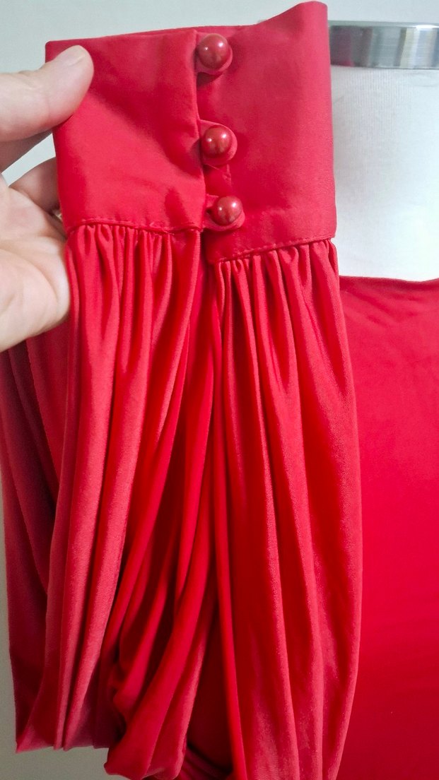 Kırmızı Drapeli Uzun Kollu Abiye Elbise - Görsel 4