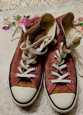 Converse 