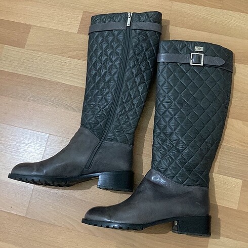 Armani jeans kapitone deri çizme