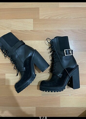 GIVENCHY Givenchy aviator topuklu bot