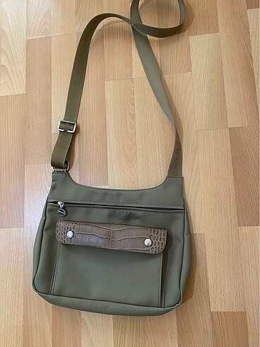 Orijinal longchamp çapraz çanta