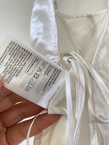 xs Beden beyaz Renk H&m saten ipli y2k fairycore stil bağlamalı crop büstiyer